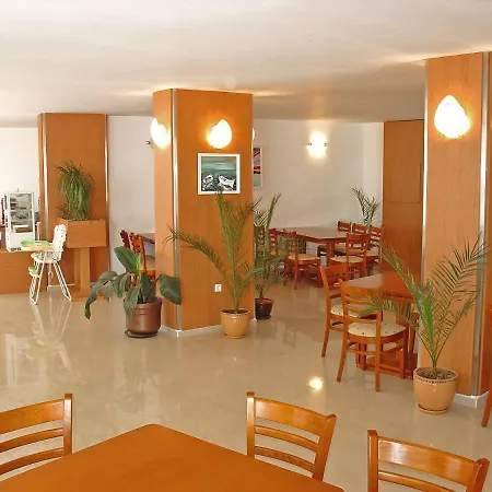 Appartement Top-located With Balcony *