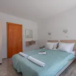 Top-located With Balcony شقة *