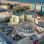 Top-located With Balcony ساني بيتش