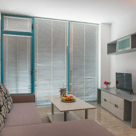 Top-located With Balcony Lägenhet Slăntjev Brjag