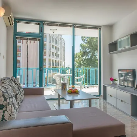 Top-located With Balcony Slantchev Briag